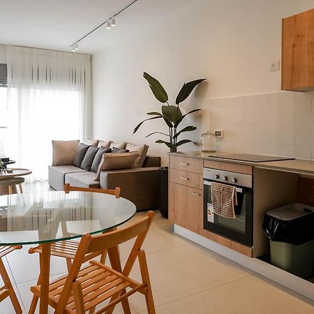 Yalarent New Stylish Apartment 3Br With Balcony 엘라트 외부 사진