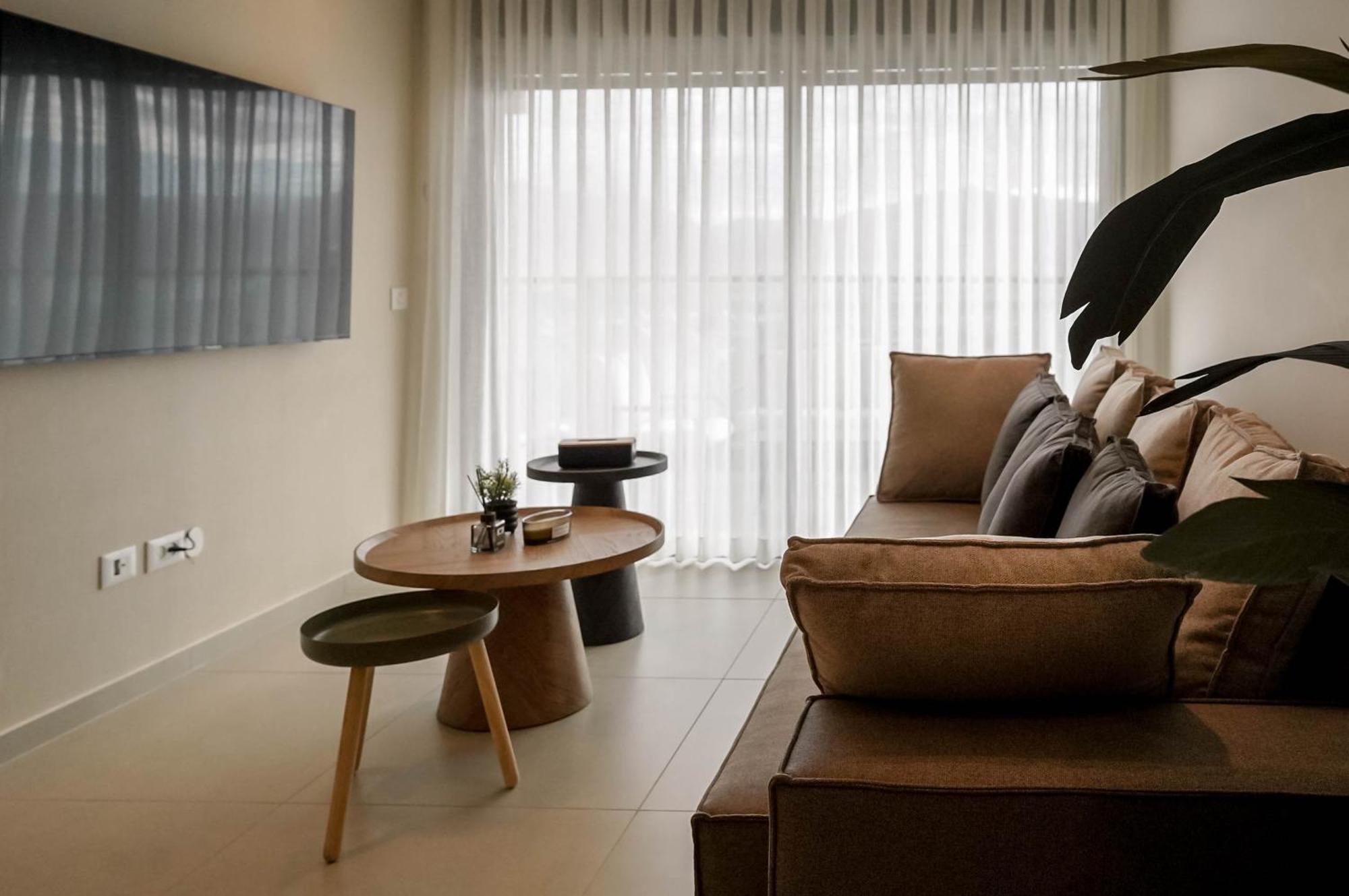 Yalarent New Stylish Apartment 3Br With Balcony 엘라트 외부 사진